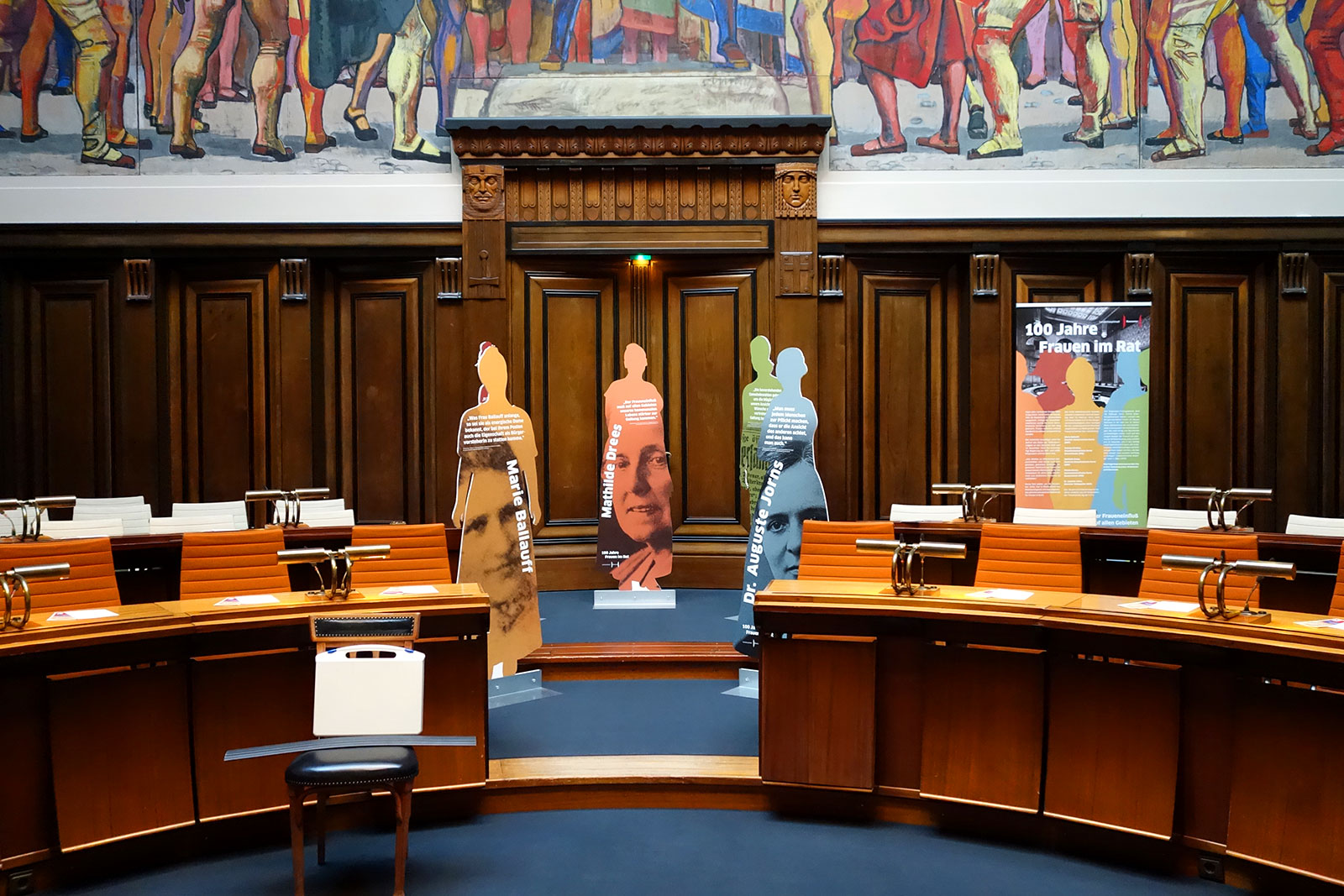 Ausstellungsgestaltung, 100 Jahre Frauen im Rat Hannover